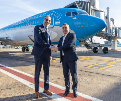 Diego Sucalesca y Fabián Lombardo firmaron el acuerdo entre PromArgentina y Aerolíneas Argentinas.