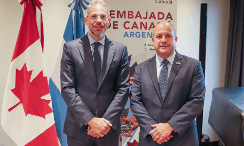 Diego Sucalesca se reunió con Stewart Wheeler, embajador de Canadá en Argentina.