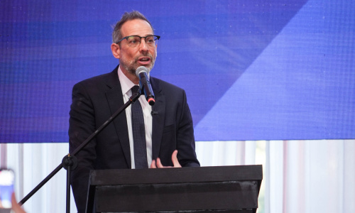 Diego Sucalesca expuso la política de promoción de la Agencia en una entrevista periodística.