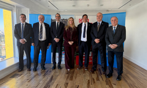 La secretaria general de la Presidencia, Karina Milei, recibió a autoridades de PromArgentina y el IPCVA.