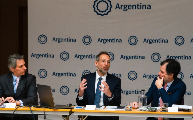 "Los empresarios manifestaron el interés en conocer de cerca las transformaciones del país", dijo Sucalesca.