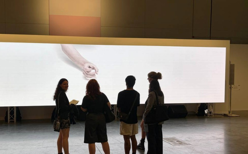 El arte argentino atrajo a gran cantidad de compradores en la Miami Art Week 2025.