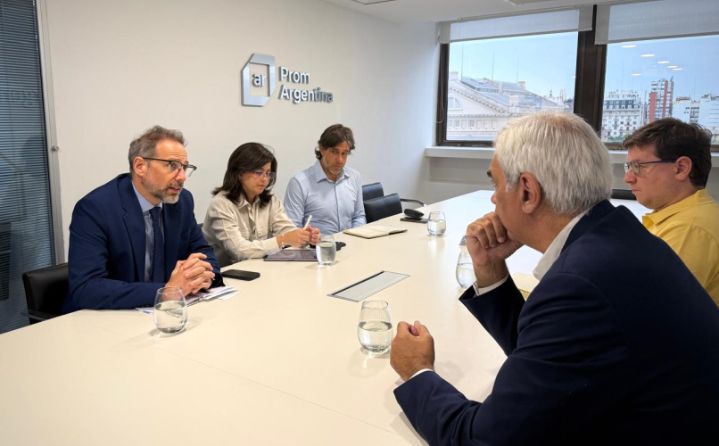 Sucalesca dialogó en las oficinas de PromArgentina con las autoridades de Argencon.