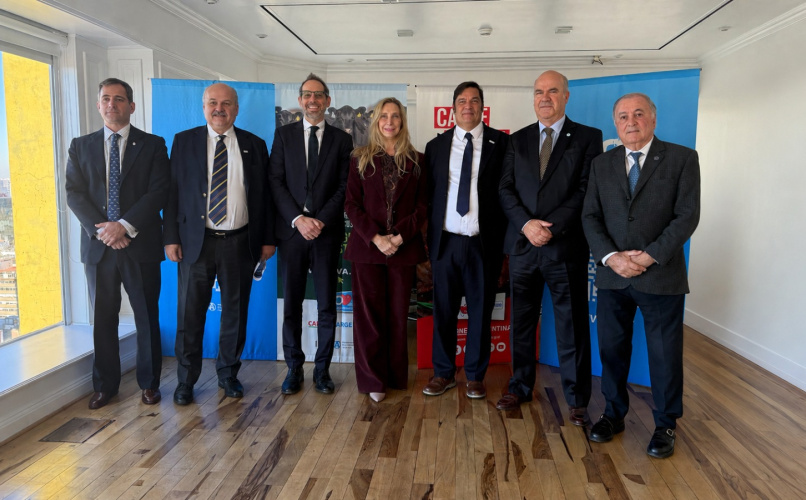 La secretaria general de la Presidencia, Karina Milei, recibió a autoridades de PromArgentina y el IPCVA.