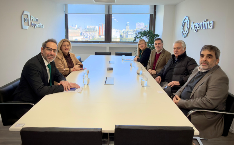 Diego Sucalesca mantuvo un encuentro de trabajo con autoridades de la CADIEEL.