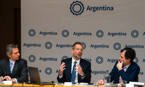 "Los empresarios manifestaron el interés en conocer de cerca las transformaciones del país", dijo Sucalesca.