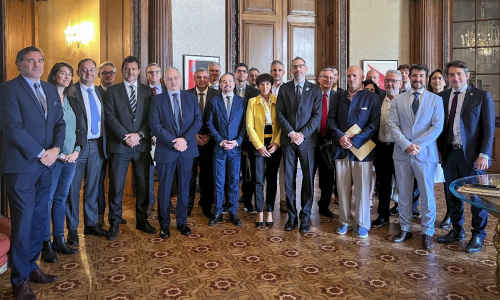 "La envergadura de las empresas que nos visitan confirma el potencial que tiene nuestro país", dijo Sucalesca.