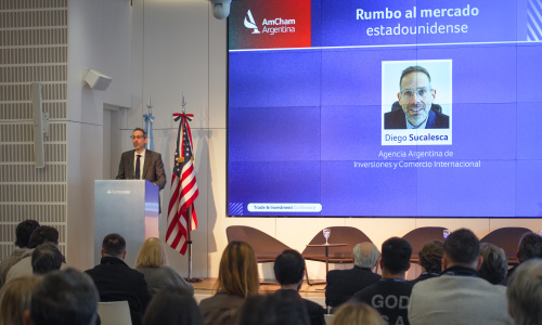 Argentina “está lista para recibir inversiones estadounidenses”, dijo Sucalesca en el encuentro.