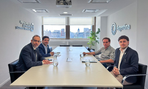 Sucalesca y Zubeldía evaluaron la presencia de 28 empresas nacionales en Agritechnica.