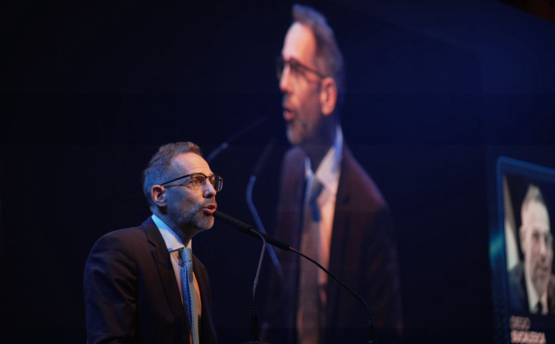 Diego Sucalesca, AAICI, durante la apertura del Foro