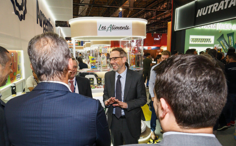 La Agencia se hace presente en APAS SHOW con su nuevo stand rediseñado.