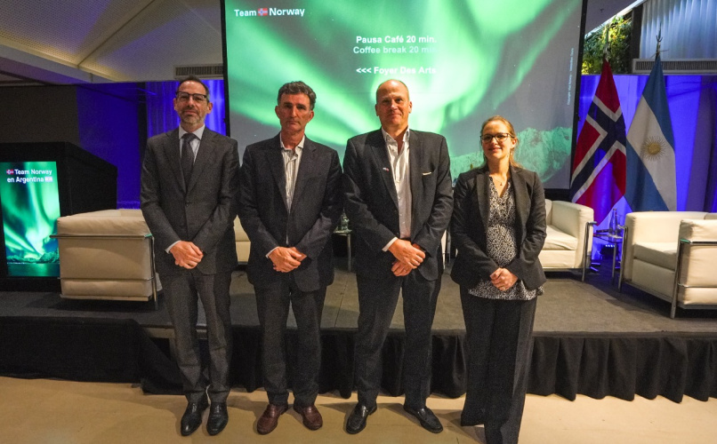 Sucalesca expuso la estrategia de promoción de la Agencia en el “Seminario sobre oportunidades de inversión y negocios sostenibles en el nuevo marco económico argentino”, organizado por la Embajada de Noruega en Argentina y la Cámara Argentino-Noruega de Comercio, junto con las empresas de capitales noruegos Equinor Argentina, Hydro, Golar LNG, Estremar, YARA y Norwegian Energy Partners.