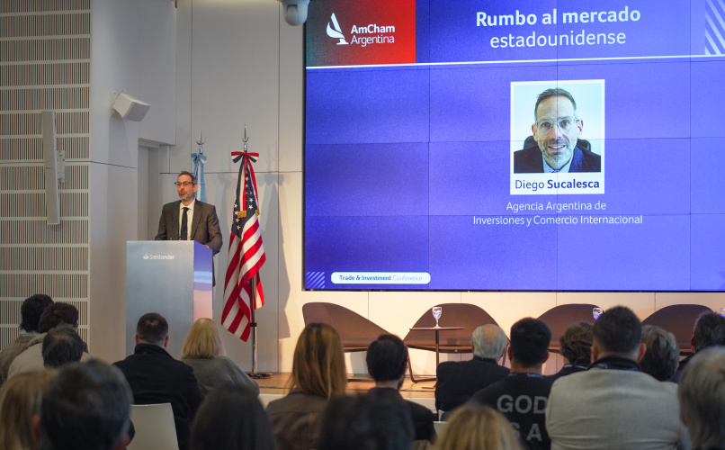 Argentina “está lista para recibir inversiones estadounidenses”, dijo Sucalesca en el encuentro.