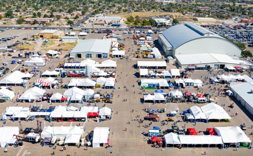 La delegación argentina recorrió en Texas las instalaciones de dos empresas petroleras.