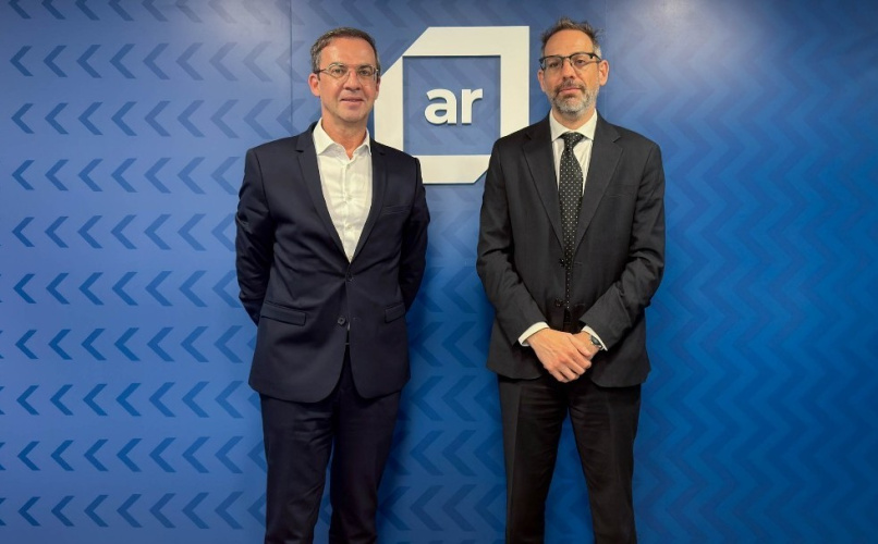 Sucalesca se reunió con el nuevo director para América Latina de Business France, Eric Fajole.