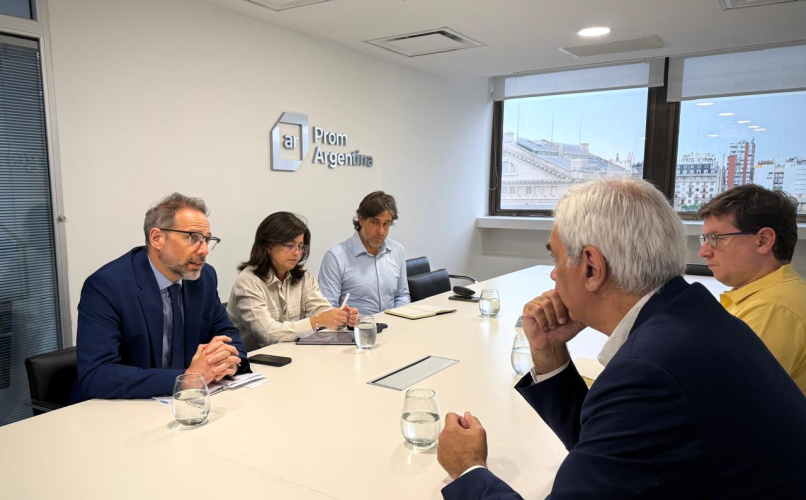 Sucalesca dialogó en las oficinas de PromArgentina con las autoridades de Argencon.